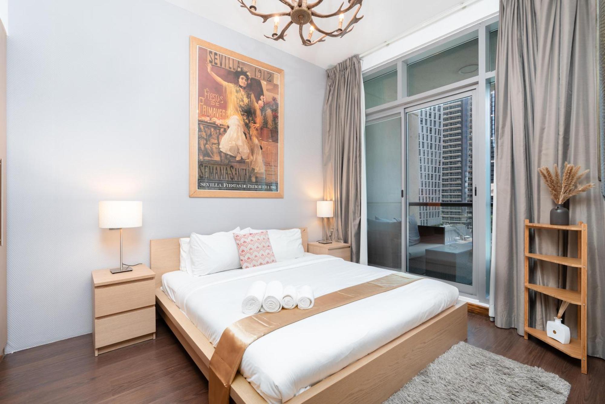 Apartment Vacay Lettings - Stylish 1 Bedroom With Marina View, Marina *
