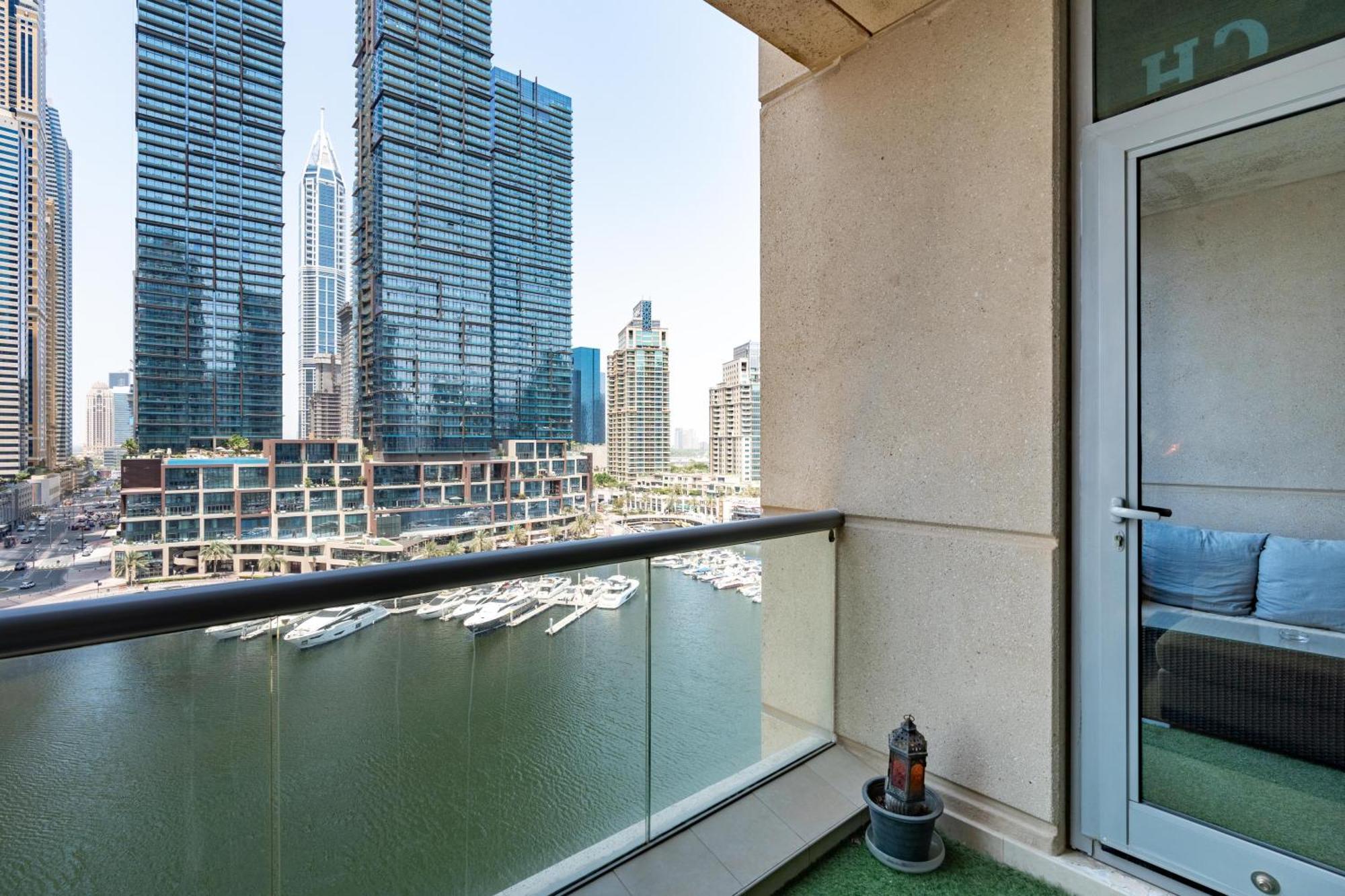 Apartment Vacay Lettings - Stylish 1 Bedroom With Marina View, Marina *